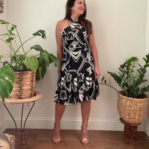 Vintage 80’s / 90’s Black/White Geometrical Crisscross Drop Waist Pleated Dress